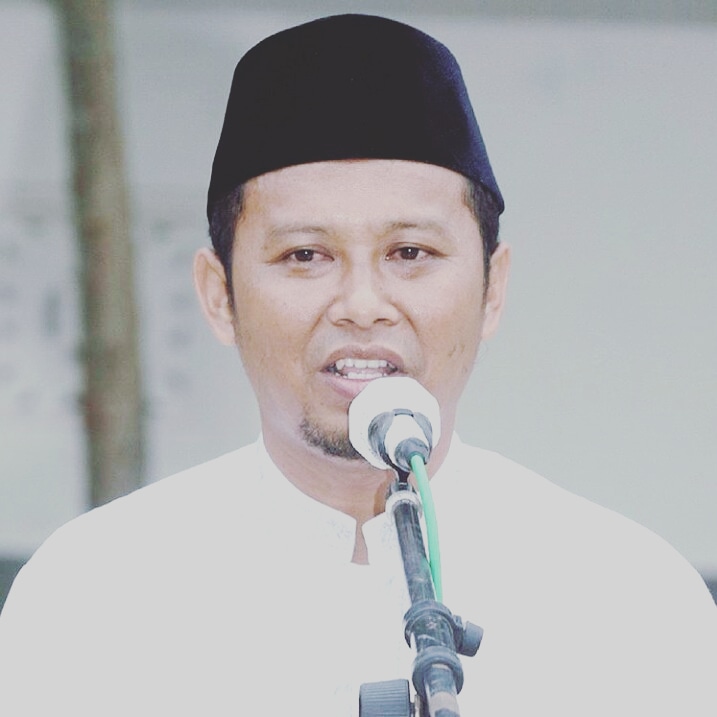 MUHAMMAD ZAINI, S.H.I., M.S.I